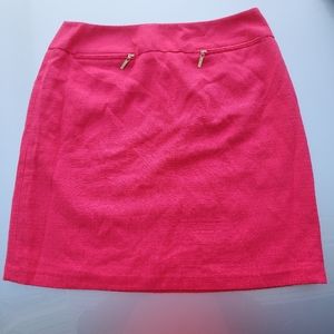 NWOT... East 5th Women's pink skirt
